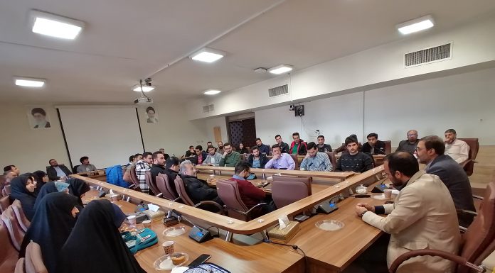 جلسه دانشجویی به مناسب ایام شهادت حاج قاسم سلیمانی و مسائل منطقه غرب آسیا